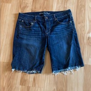 AMERICAN EAGLE shorts/knee length
